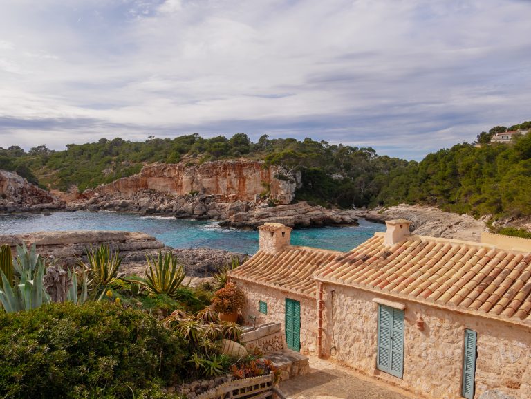 Understand how apostilles and certified translations simplify international processes across various countries. Discover how these essential document authentications are vital for global ventures, especially property buying in Spain.